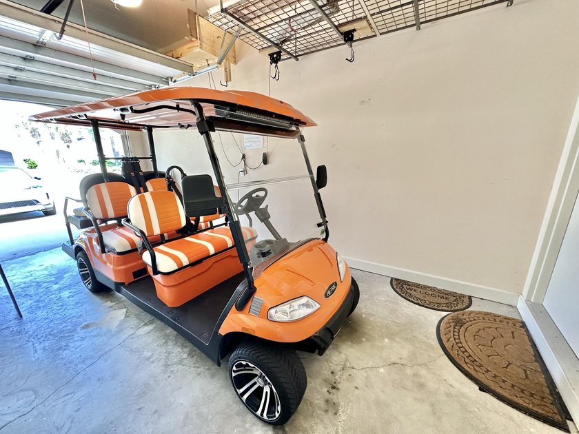 Finally! A one-story, walk-in level, 3-bedroom, 3-bath home on - photo 60