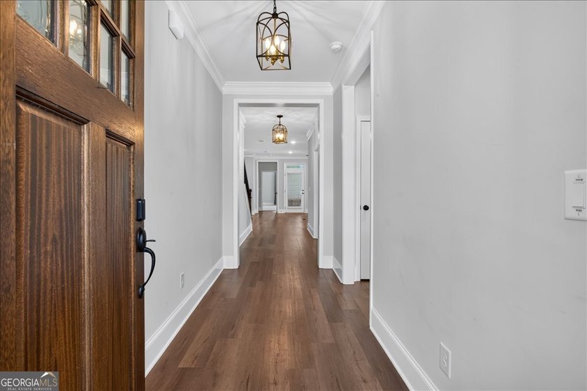 Welcome to 328 McQueen Way in Courtyards at Hickory Flat, a - photo 5