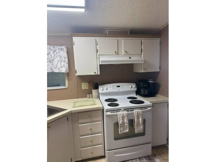This home offers a lot of bang for the buck! Well maintained - photo 17