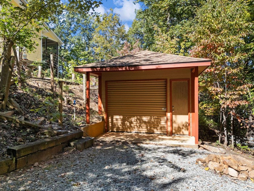 Welcome to the Lake Lanier community, ideally situated between - photo 41