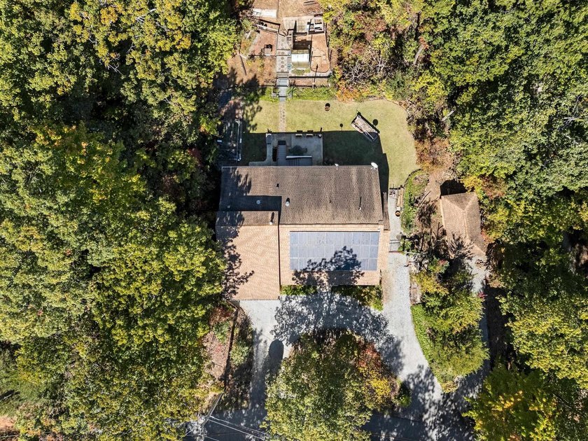 Welcome to the Lake Lanier community, ideally situated between - photo 45
