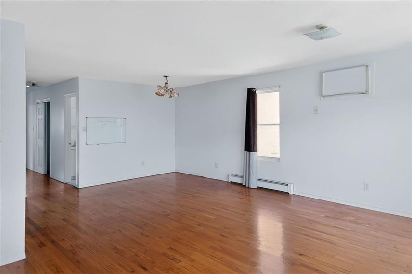 Welcome to 1026 East 86th Street-a rare find in prime Canarsie - photo 4