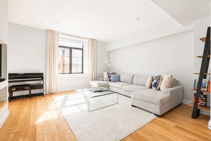 A Private Cobble Hill Residence That Lives Like a Townhouse - photo 2