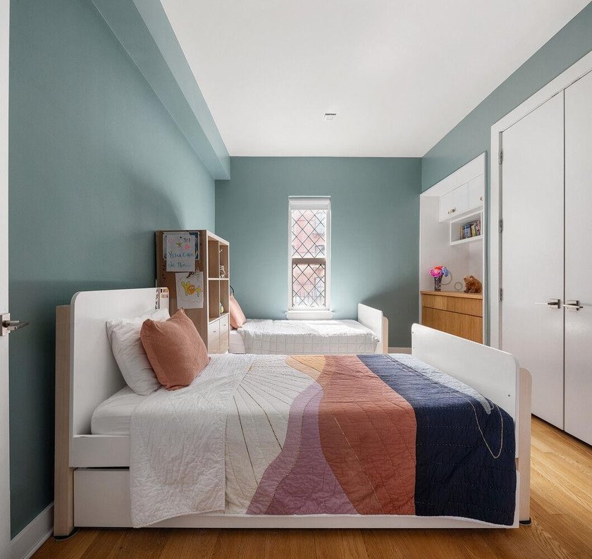 A Private Cobble Hill Residence That Lives Like a Townhouse - photo 9