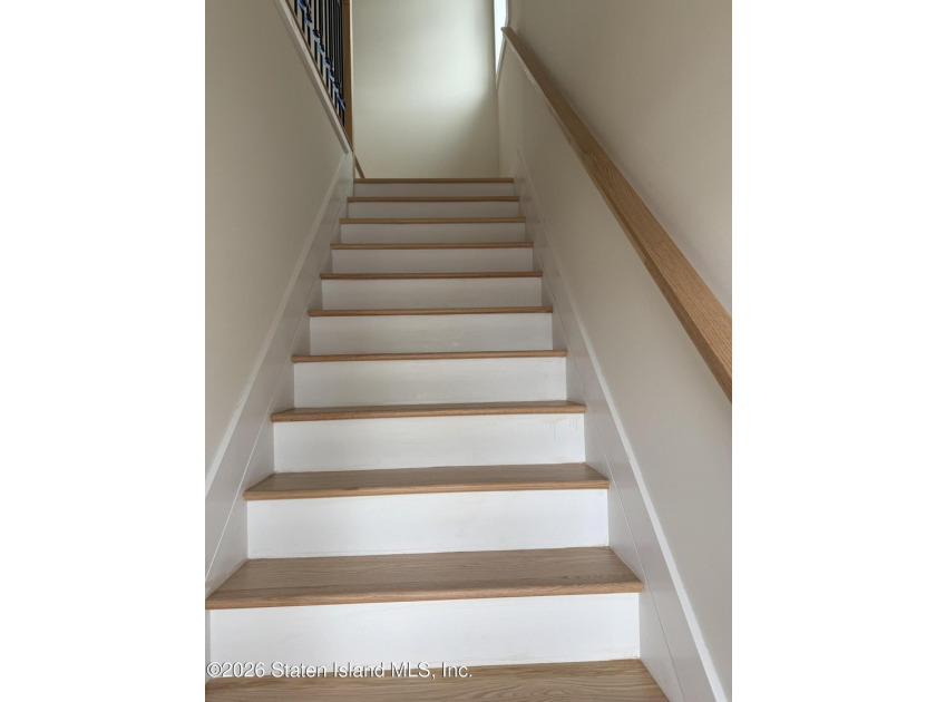 Exceptional opportunity to own a newly constructed oversized 6/6 - photo 10