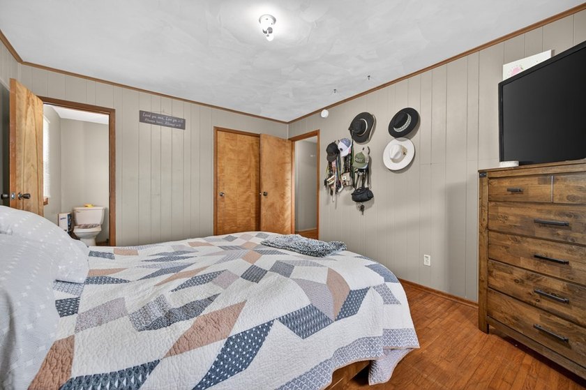 Enjoy the perfect blend of country living and outdoor adventure - photo 46