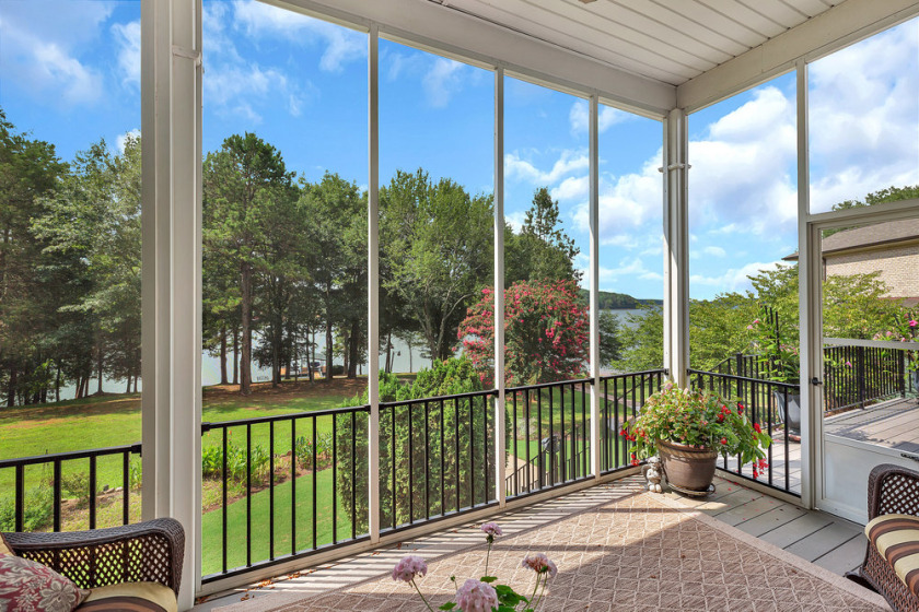 Stunning, Deep water, Location, 5 bdrm, 5 bath  SOLD - photo 12