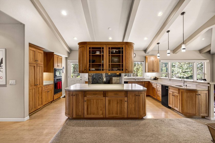 Architectural Craftsman home in Bailey Creek! The main level - photo 11