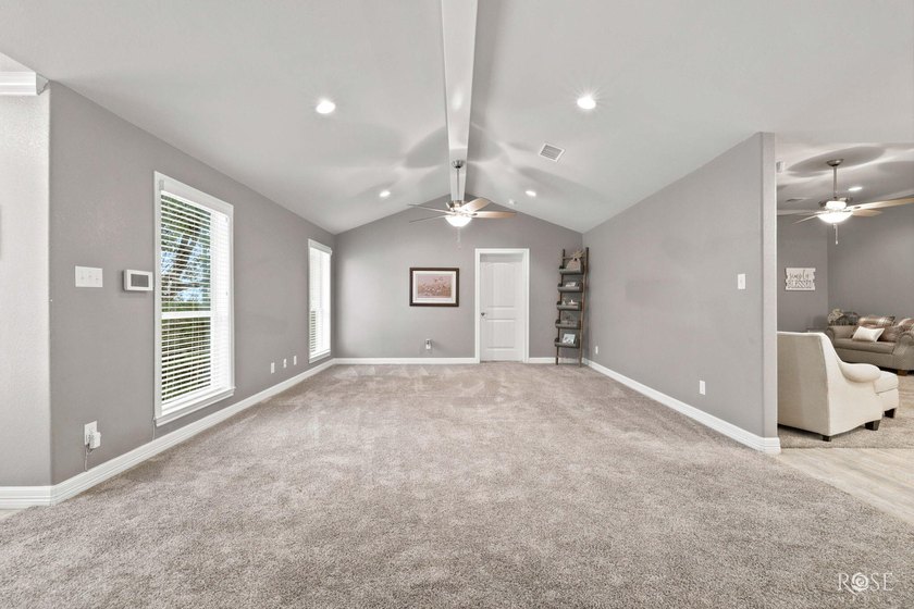 Welcome to your West Texas paradise. This home was completely - photo 5