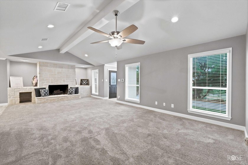 Welcome to your West Texas paradise. This home was completely - photo 7