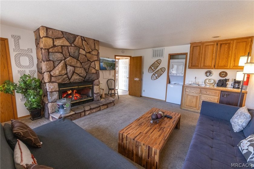 1264 Clubview Drive is a rare four-unit opportunity in one of - photo 8
