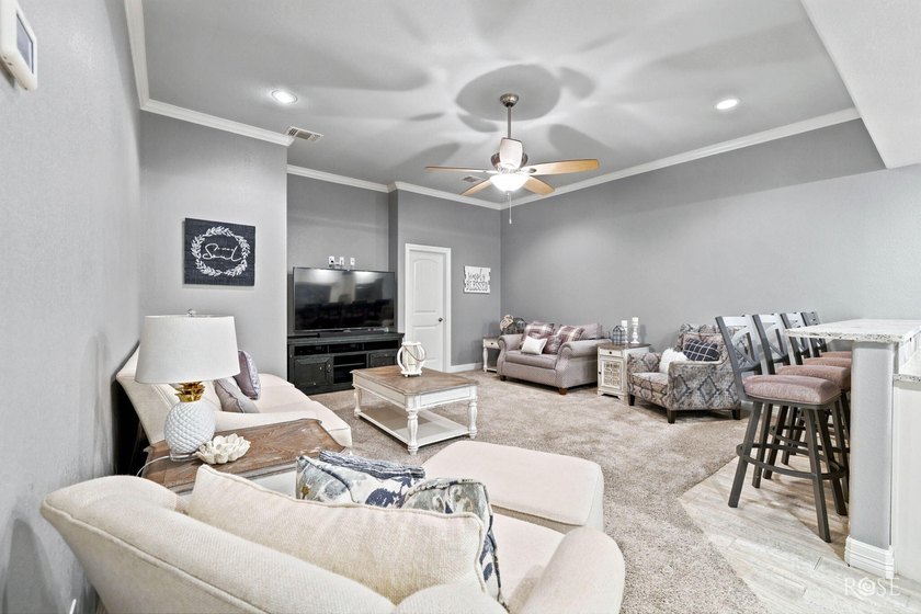 Welcome to your West Texas paradise. This home was completely - photo 10