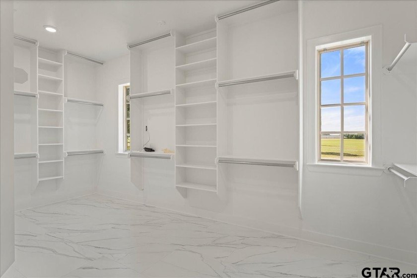This gorgeous, newly and fully remodeled 4BR/4.5BA home, is - photo 33