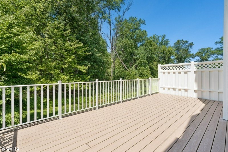 Absolutely beautiful 3-bedroom, 2.5-bath end-unit townhouse - photo 42