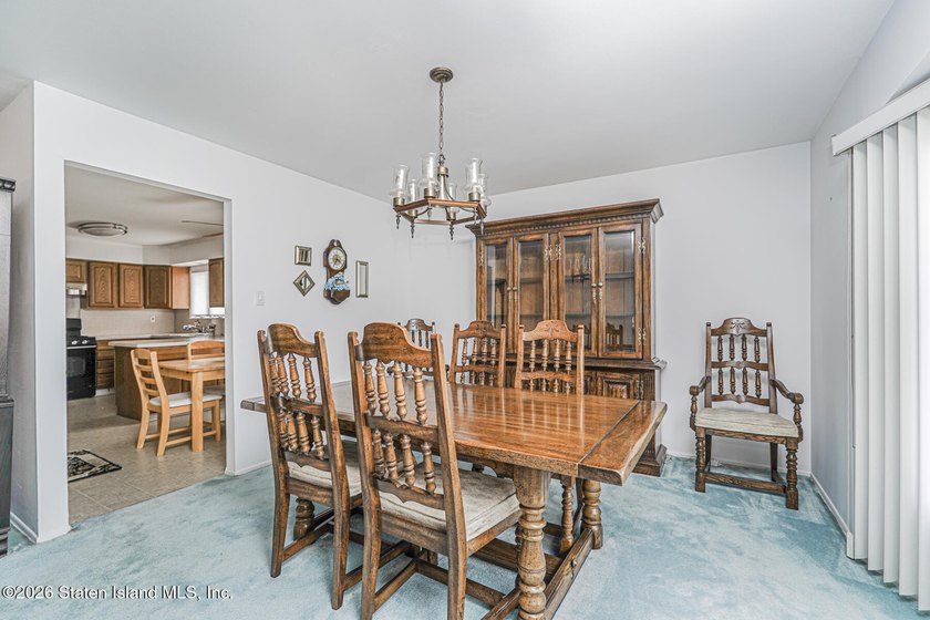 First Time Offered! Pride of ownership shows in this large 2 - photo 9