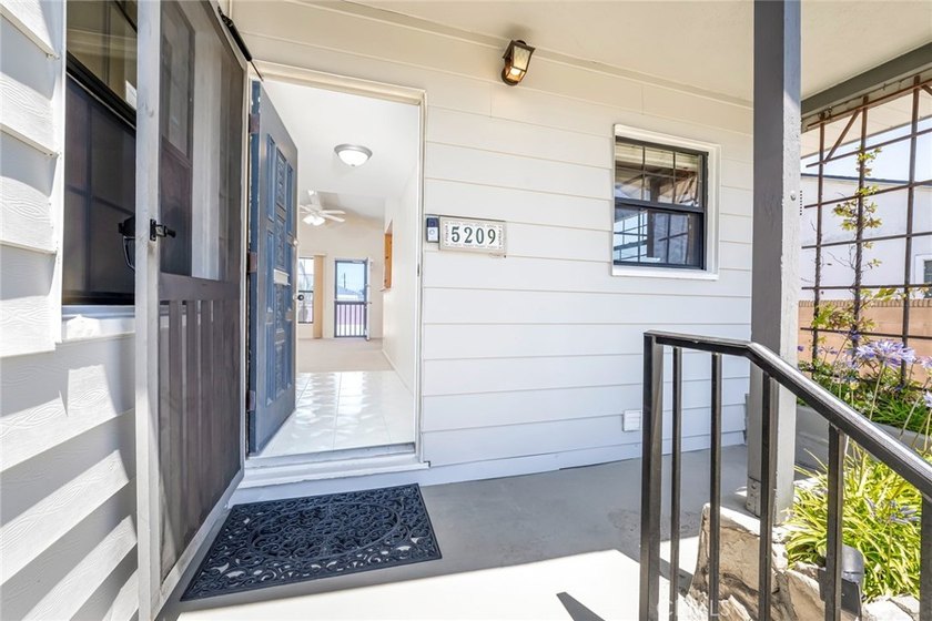 Welcome to 5209 Sepulveda Blvd, a charming 3-bedroom, 2-bath - photo 6