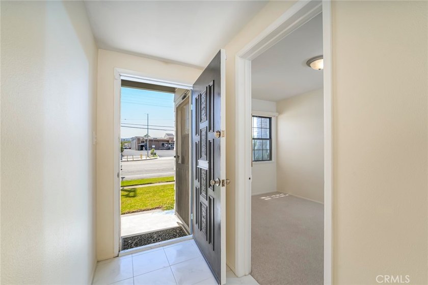 Welcome to 5209 Sepulveda Blvd, a charming 3-bedroom, 2-bath - photo 7