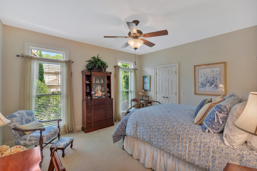 Stunning, Deep water, Location, 5 bdrm, 5 bath  SOLD - photo 23