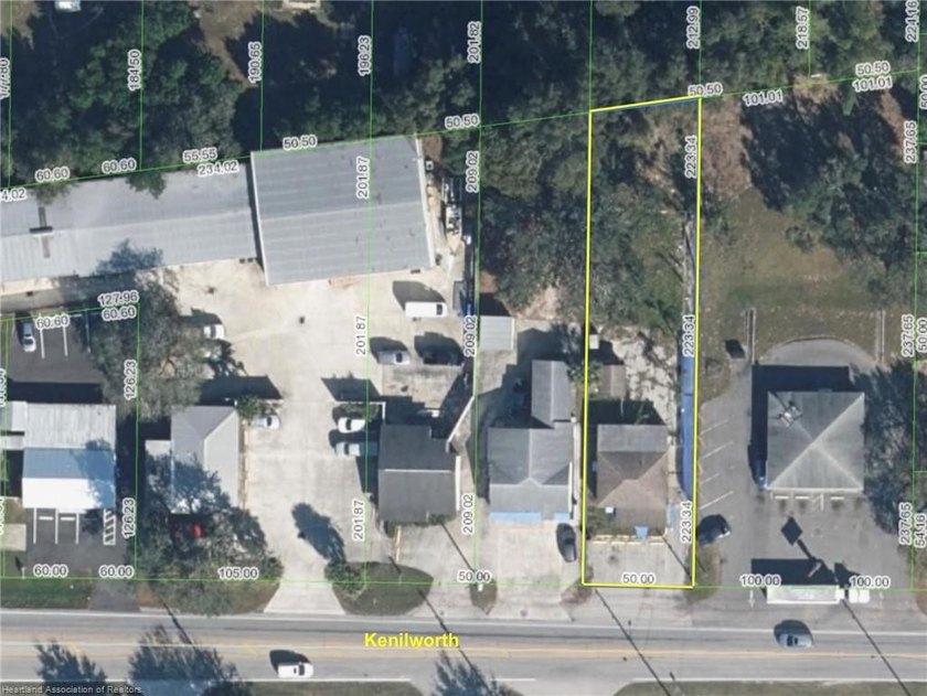 Prime opportunity in downtown Sebring! This versatile - photo 12