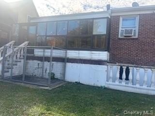 Welcome to this charming home in Staten Island, just five - photo 24