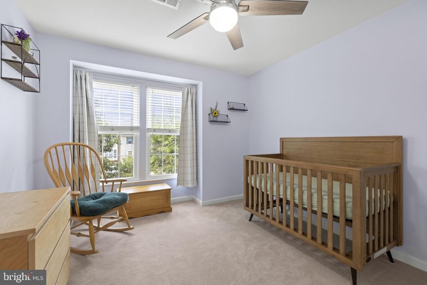 Opportunity Awaits in the Sought-After Cascades Community! - photo 31