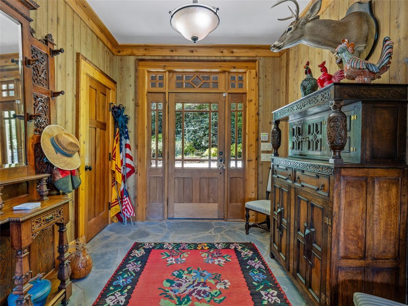 Best Mountain Views in Lake Toxaway! Experience refined mountain - photo 8