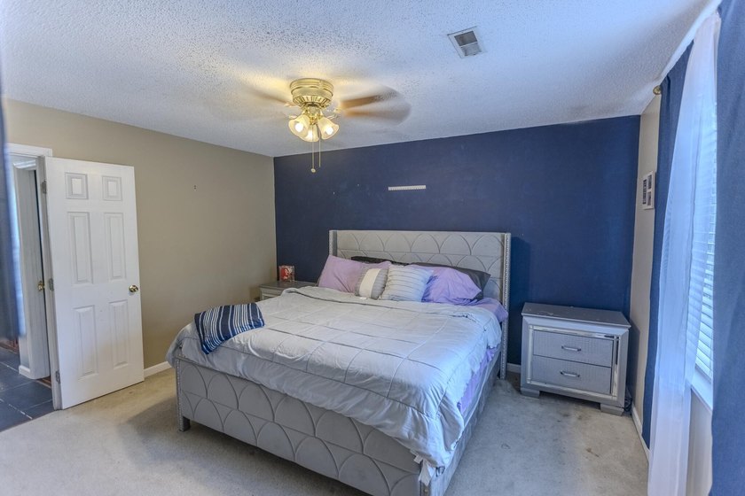 Welcome to peaceful country living in Pineville, where you can - photo 11