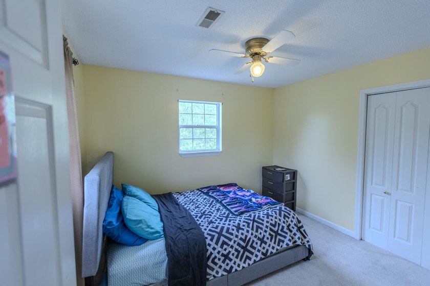 Welcome to peaceful country living in Pineville, where you can - photo 14