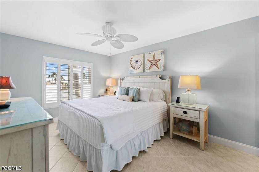 Wake each morning to panoramic yacht harbor views and the gentle - photo 14