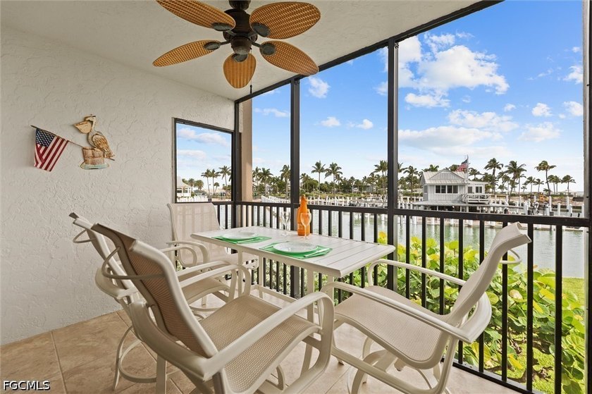Wake each morning to panoramic yacht harbor views and the gentle - photo 22