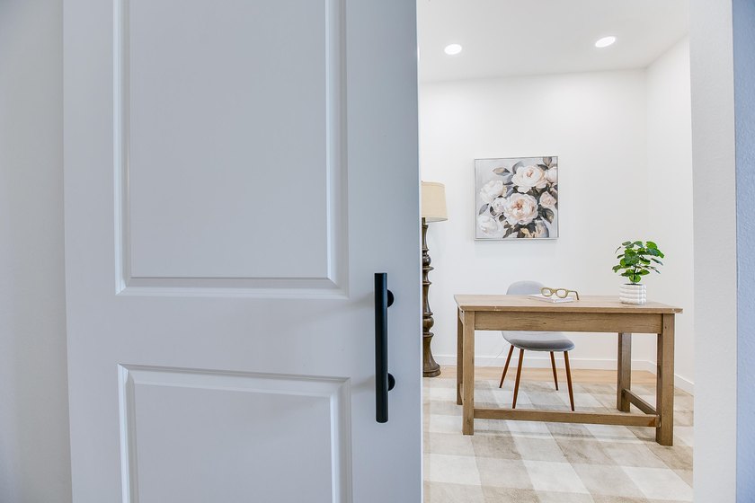 Welcome to this beautifully crafted new construction home - photo 4