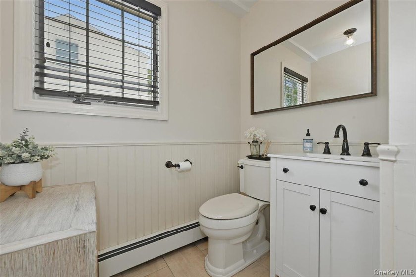 Set into this charming 4 Bedroom Split level on quiet cul de sac - photo 8