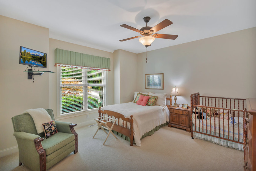 Stunning, Deep water, Location, 5 bdrm, 5 bath  SOLD - photo 24