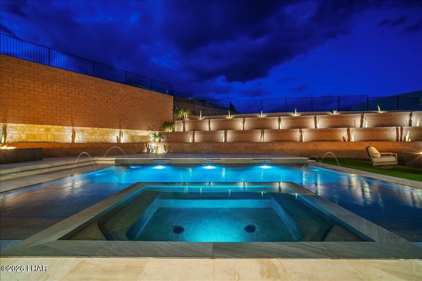 NEW BUILD by McLain Custom Homes! Luxury Living in The Enclaves - photo 13