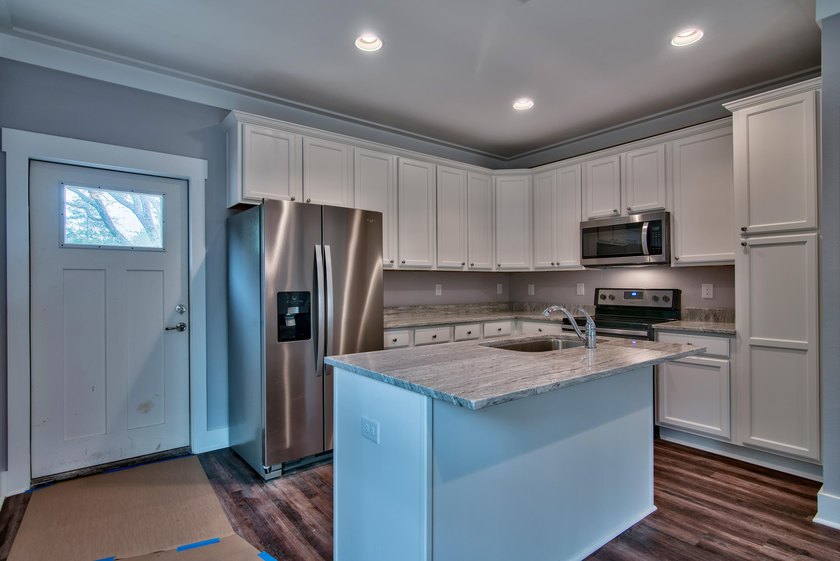 Quality &amp; Affordable in South Walton only minutes to the white - photo 5