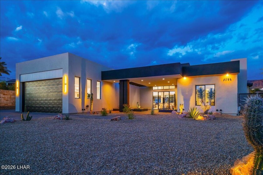 NEW BUILD by McLain Custom Homes! Luxury Living in The Enclaves - photo 20