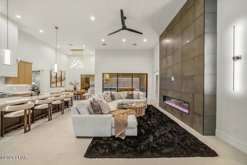 NEW BUILD by McLain Custom Homes! Luxury Living in The Enclaves - photo 29