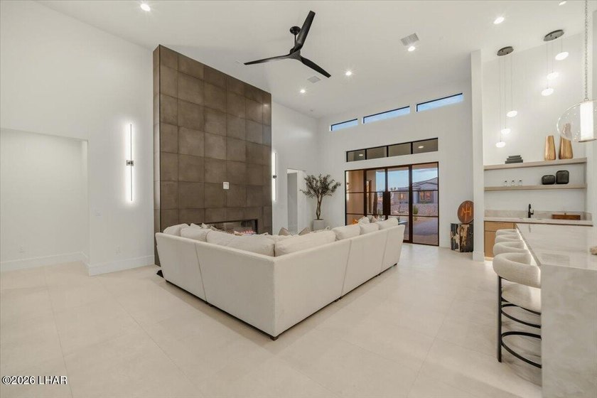 NEW BUILD by McLain Custom Homes! Luxury Living in The Enclaves - photo 33