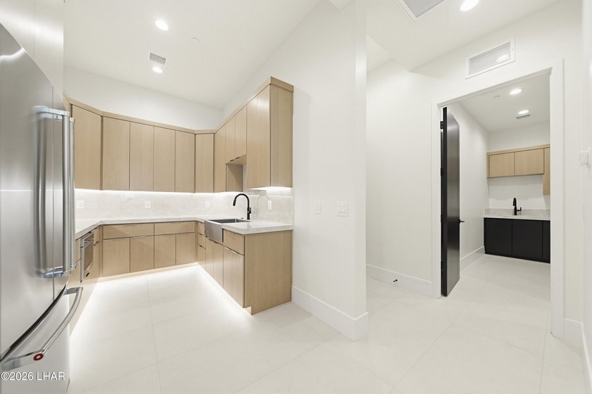 NEW BUILD by McLain Custom Homes! Luxury Living in The Enclaves - photo 55