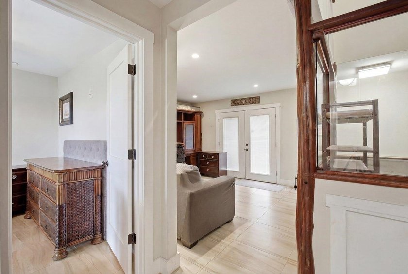 Located in the highly desirable neighborhood of Maui Meadows - photo 24