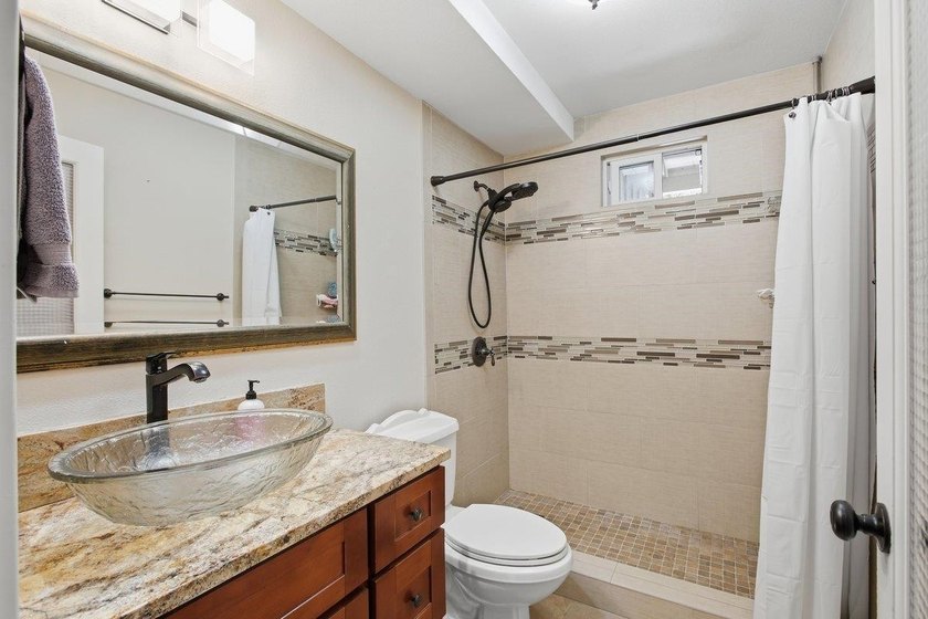 Located in the highly desirable neighborhood of Maui Meadows - photo 25
