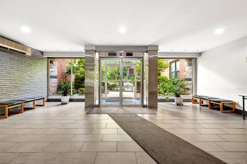 BACK TO MARKET---Welcome to Park Crest! Move right into this - photo 6