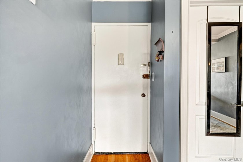 BACK TO MARKET---Welcome to Park Crest! Move right into this - photo 8