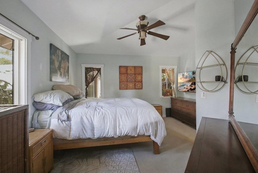 Located in the highly desirable neighborhood of Maui Meadows - photo 41