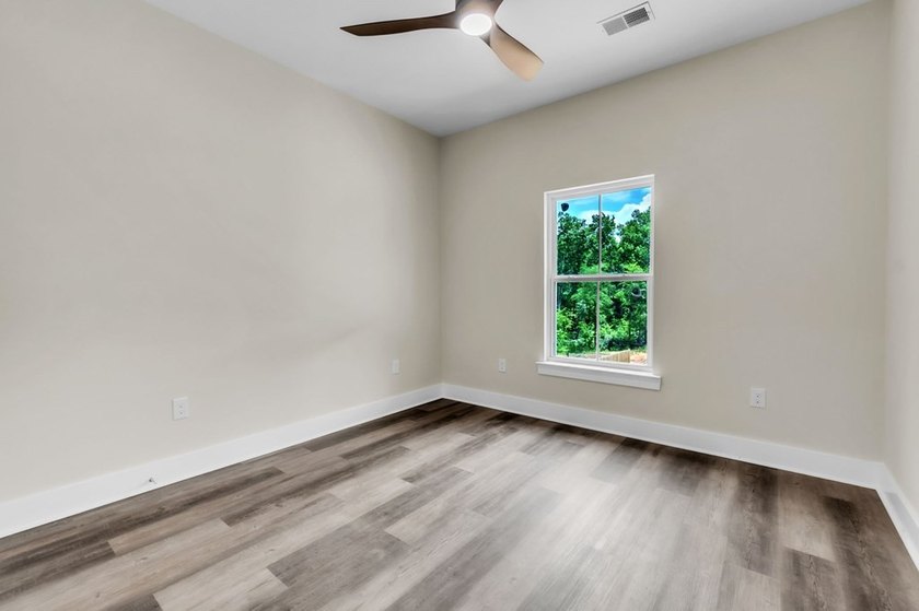 Beautiful new construction home situated on a spacious 1-acre - photo 14