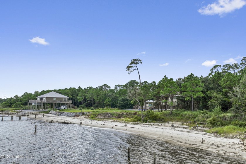 Create your own little slice of paradise on Belle Fontaine - photo 19