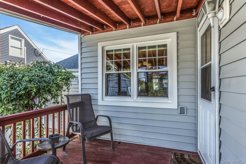 Welcome to this charming and beautifully maintained Cape Cod - photo 30