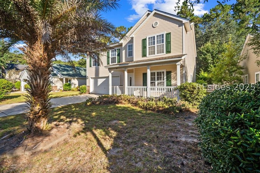 Sought-after McMillian floor plan with private wooded views! - photo 4
