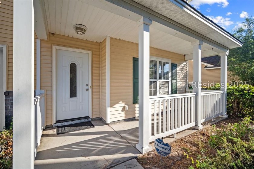 Sought-after McMillian floor plan with private wooded views! - photo 5