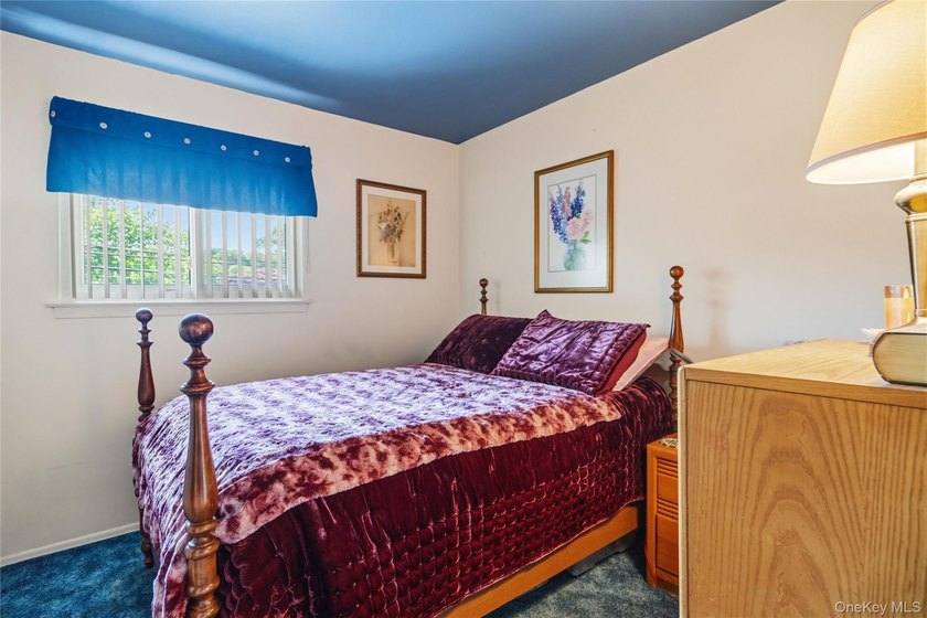 Spacious Wide Line Hi Ranch offering endless possibilities on a - photo 9